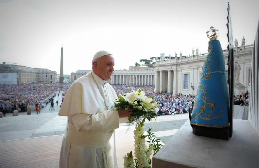 Papa Francisco e Nossa Senhora de Lujan